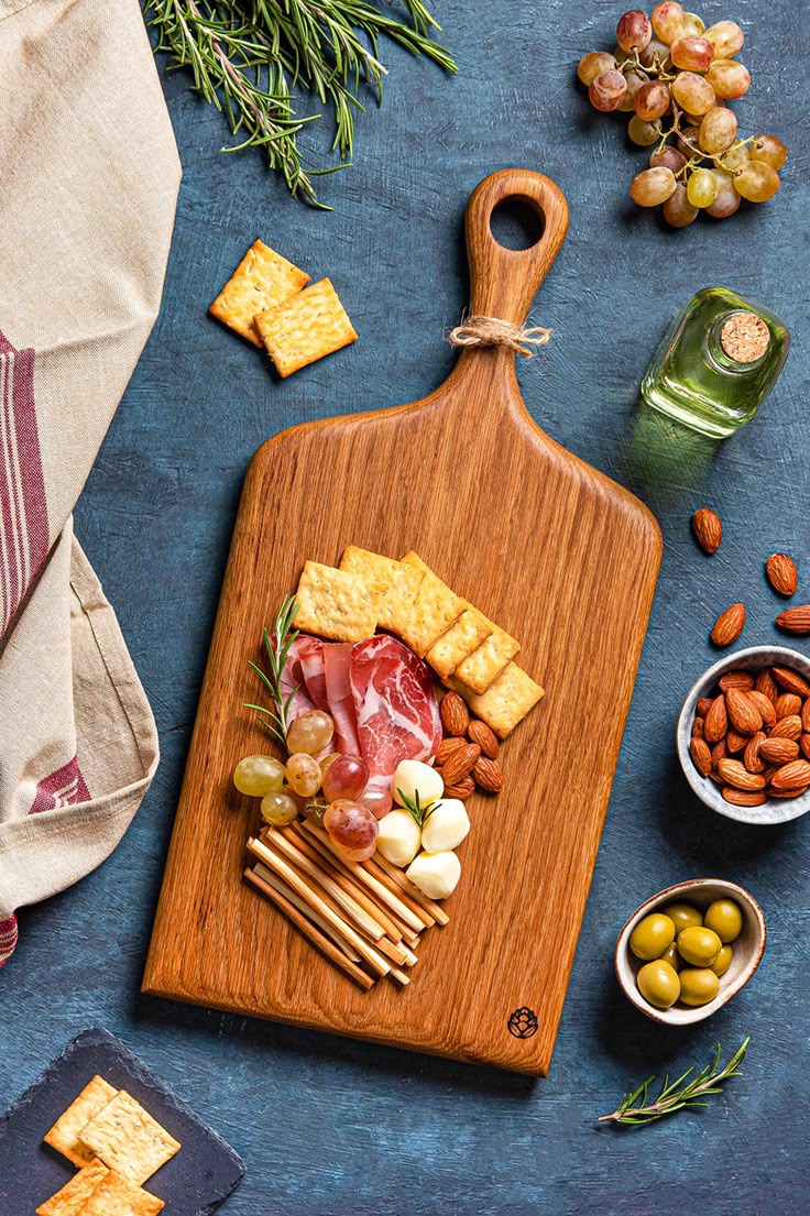 🪵 Premium Handmade Wooden Cutting Board | Durable Chopping & Serving Board